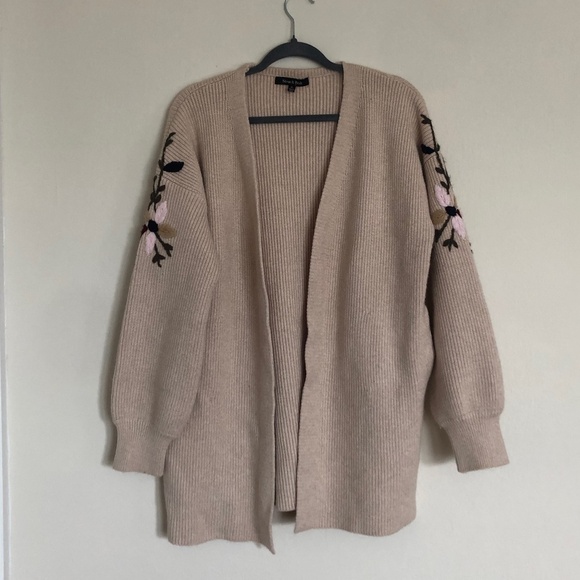 Strut & Bolt Embroidered Floral Cardigan Size XL - Picture 1 of 6